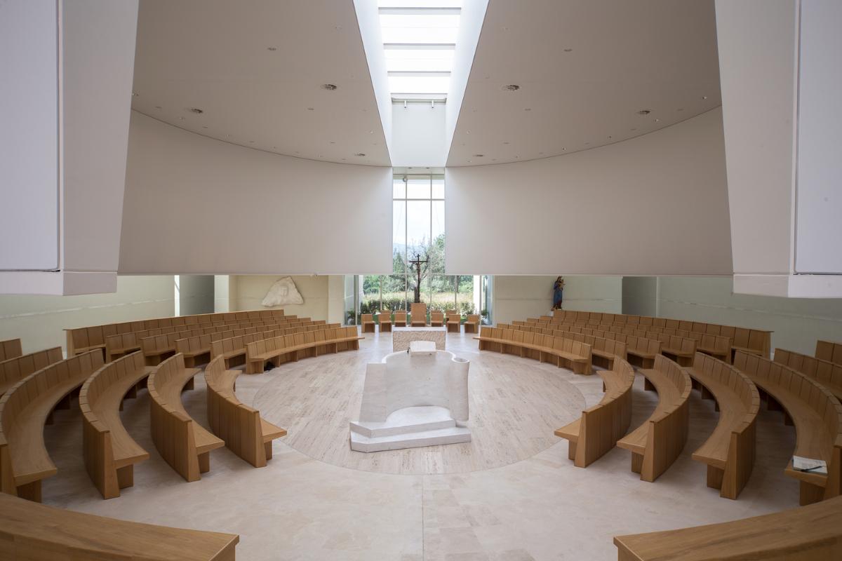 展廳深化設(shè)計.jpg 展廳深化設(shè)計.jpg