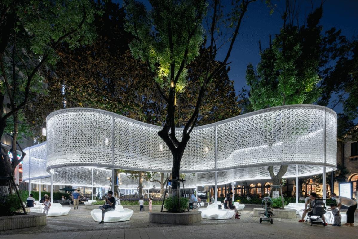 上海裝置藝術(shù)2.jpg 上海裝置藝術(shù)2.jpg