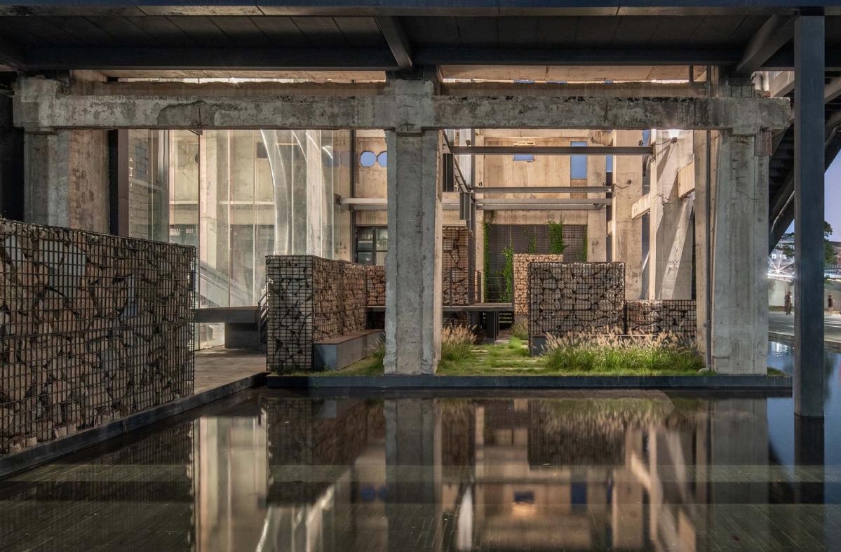 Beauty_of_the_Ruin_Material-_Night_Scenery.jpg Beauty_of_the_Ruin_Material-_Night_Scenery.jpg