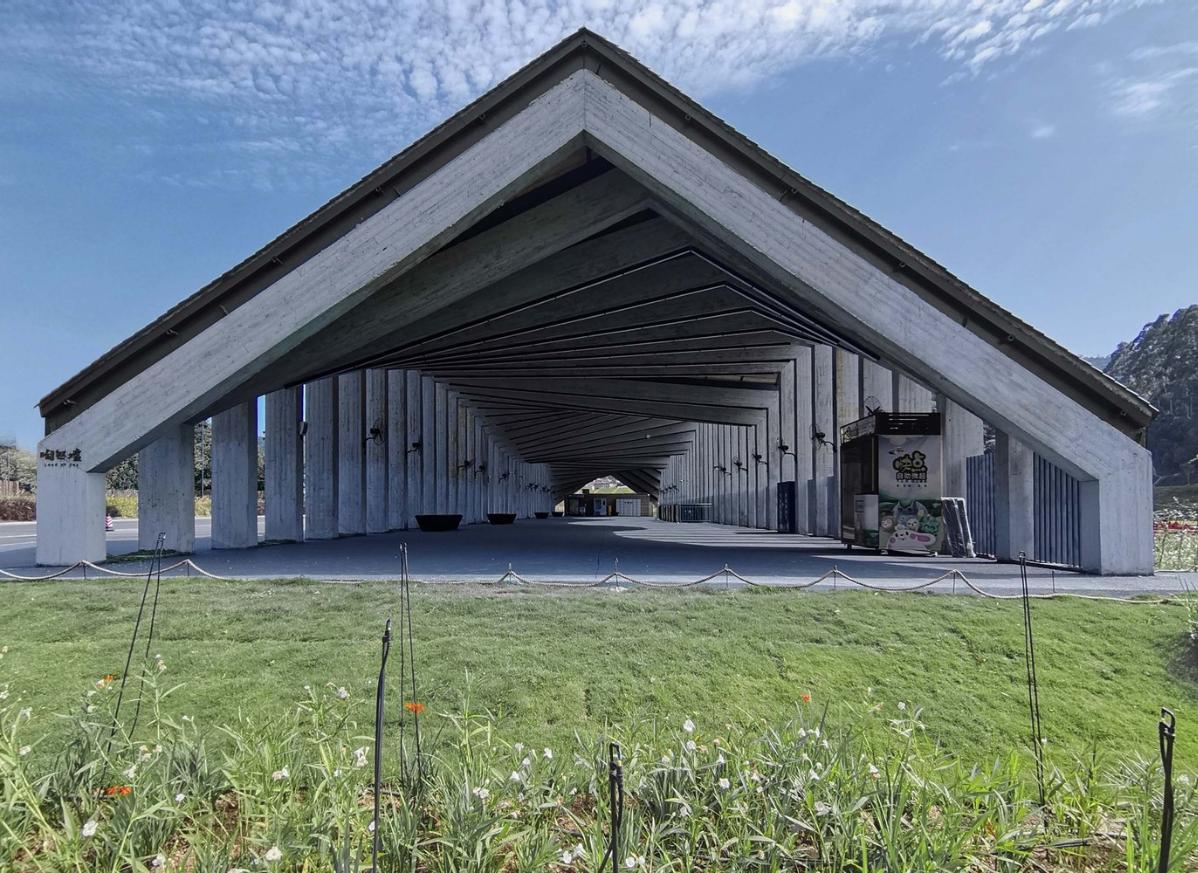 06側面-林汝佳.jpg 06側面-林汝佳.jpg